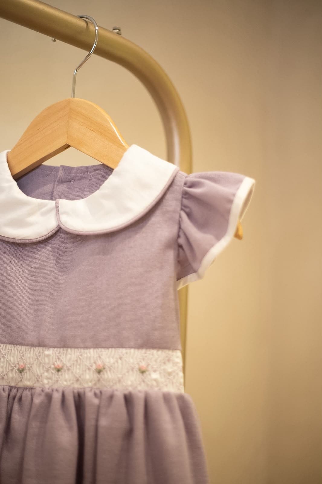 Vestido Linho bordado — Lilás
